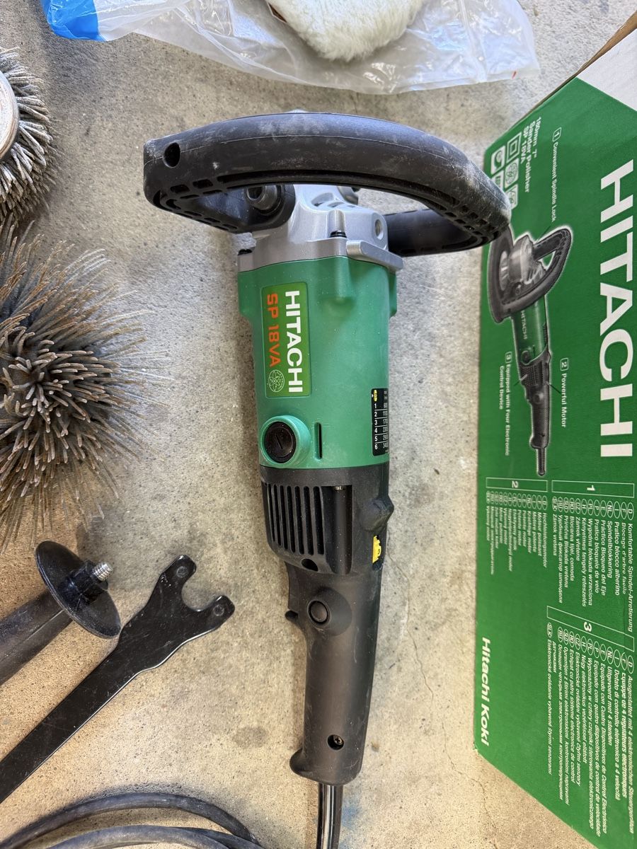 Hitachi Tutti gli attrezzi: Polisseuse Hitachi SP18VA – Usato da Produit (Leytron) venduto da chr_kf8l 1