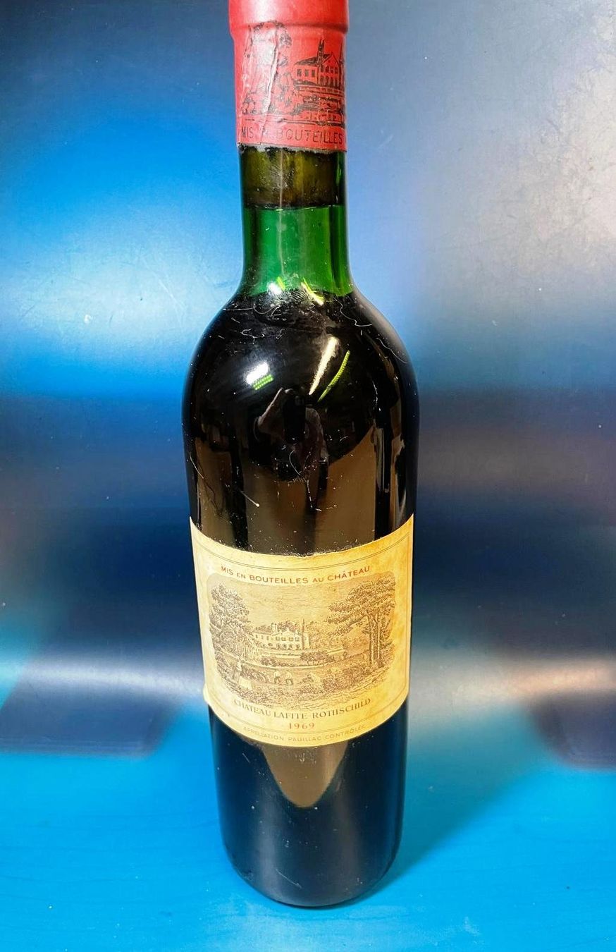 Lafite Rothschild Vino: Château Lafite Rothschild 1969 – Nuovo (secondo la descrizione) da Mattwil venduto da Exquisite-Excellence