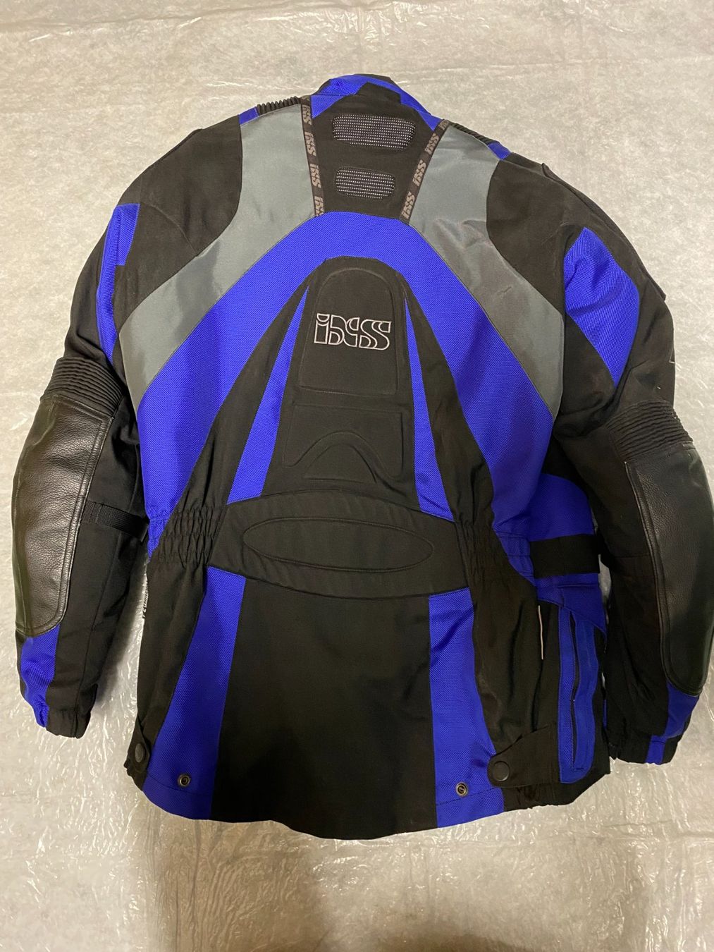 IXS Giacche: Motorradjacke IXS  Grösse S – Usato da Berg TG venduto da Electrolux23 1