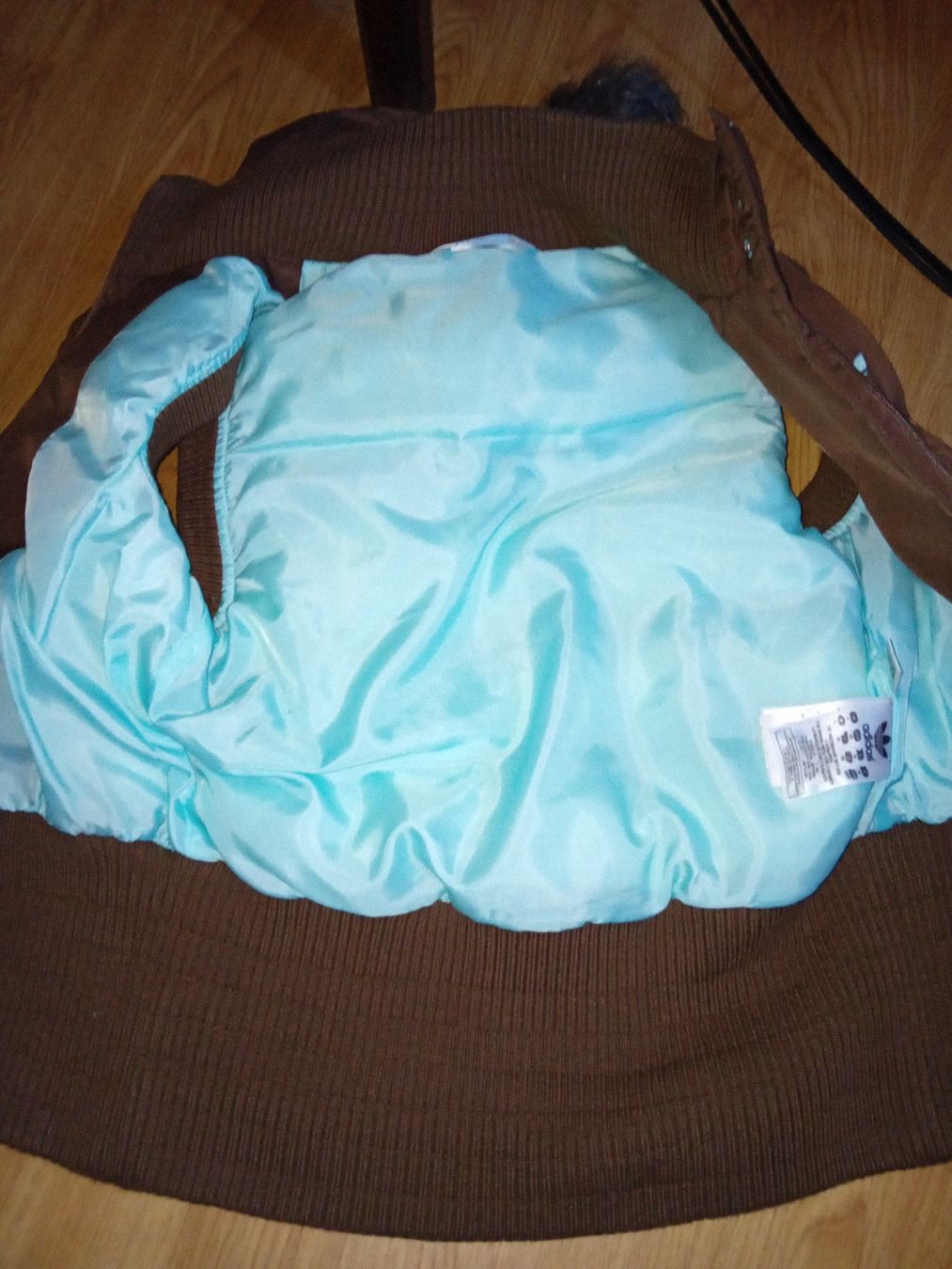 Adidas Gilet & Giacche senza maniche: gilet ADIDAS imbottito – Usato da Biasca venduto da Old_6blh 8