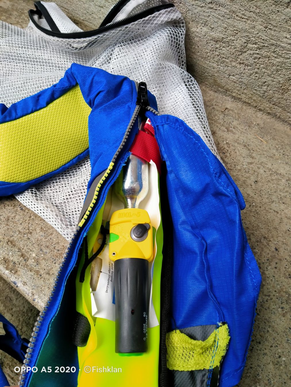 Giubbotti di salvataggio: Spinlock Rettungsweste Schwimmweste unbenutzt – Usato da Küssnacht am Rigi venduto da WorthPoint 5