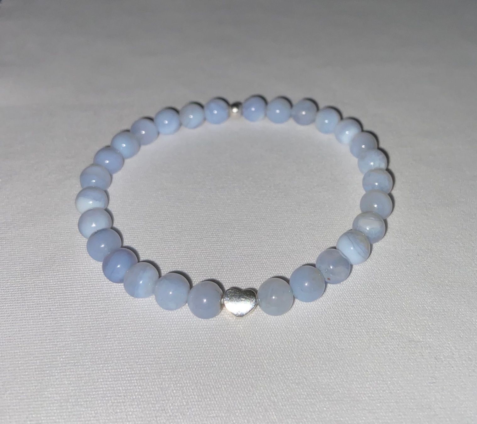 Bracciali & Braccialetti: Edelstein Armband blauer Chalcedon mit Silber 925 auf Mass – Nuovo e nell'imballaggio originale da Zuzwil SG venduto da Lemliskat