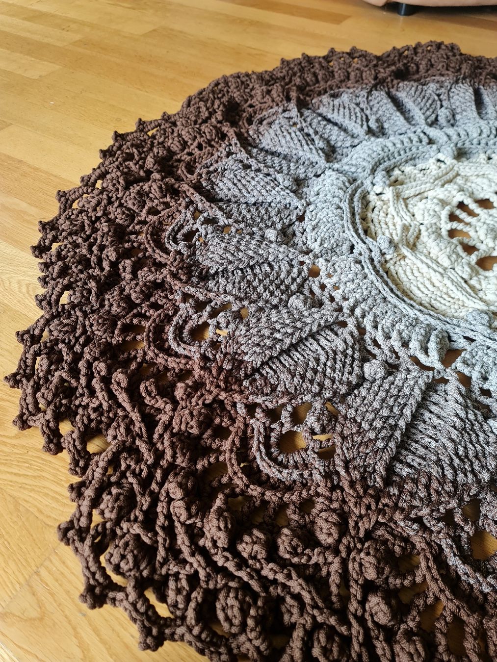Tappeti: Handmade Crochet Rug, Unique Design – Nuovo (secondo la descrizione) da Zürich venduto da joa_26k8 1