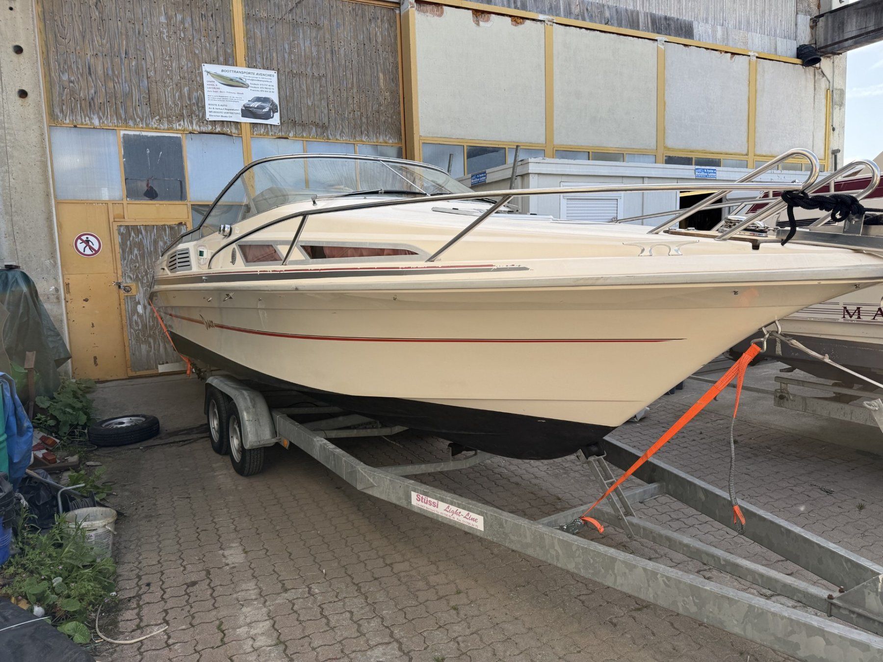 Draco Barche: DRACO 2500 CRYSTAL HAFENPLATZ – Usato da Avenches venduto da BOOTTRANSPORTE