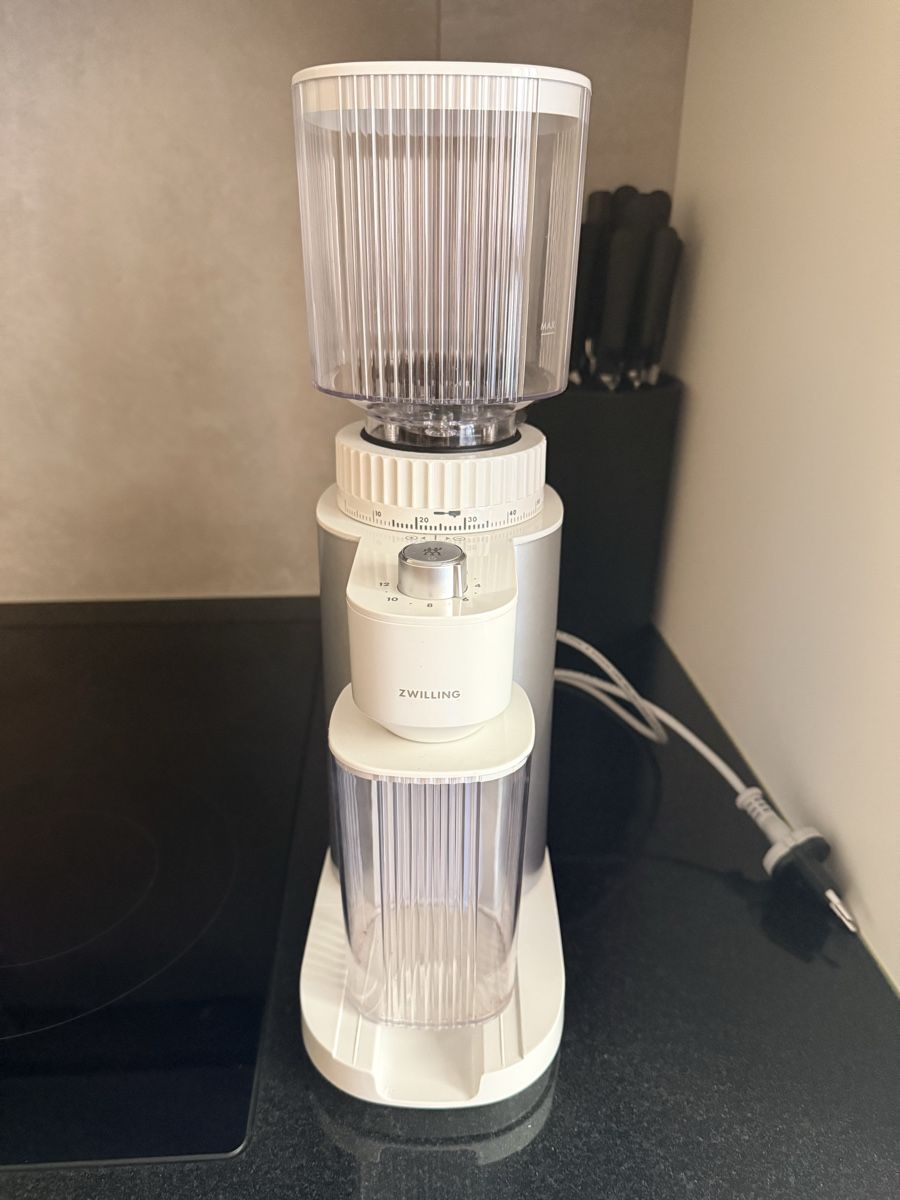 Machines à café & Machines à expresso: Zwilling Coffee Grinder, electric, good condition – D'occasion à Genève par varalapu