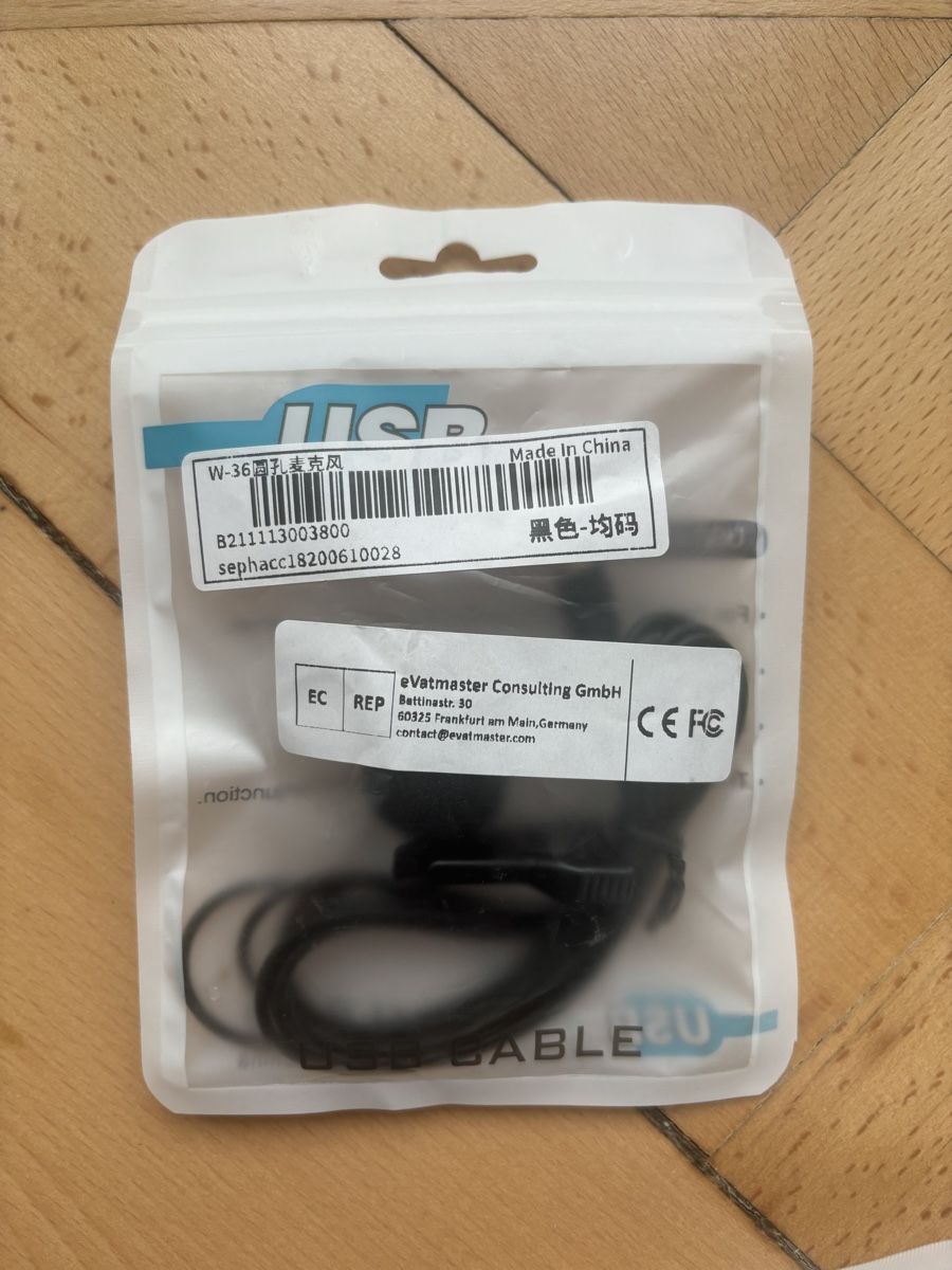 Cavi: USB-Daten- und Ladekabel (Mikrofon). Neu. – Nuovo e nell'imballaggio originale da Luzern venduto da jul_md5n 1