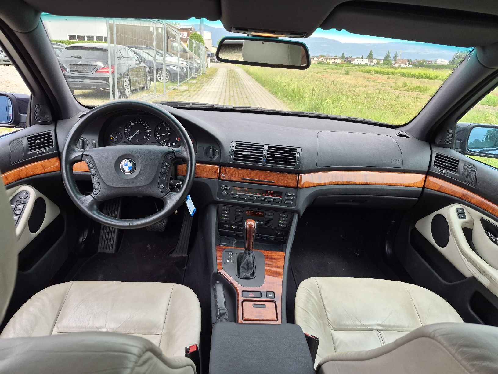 Automobili: BMW 525i Touring E39 Frisch ab MFK – Usato da zürich venduto da dca_85 5