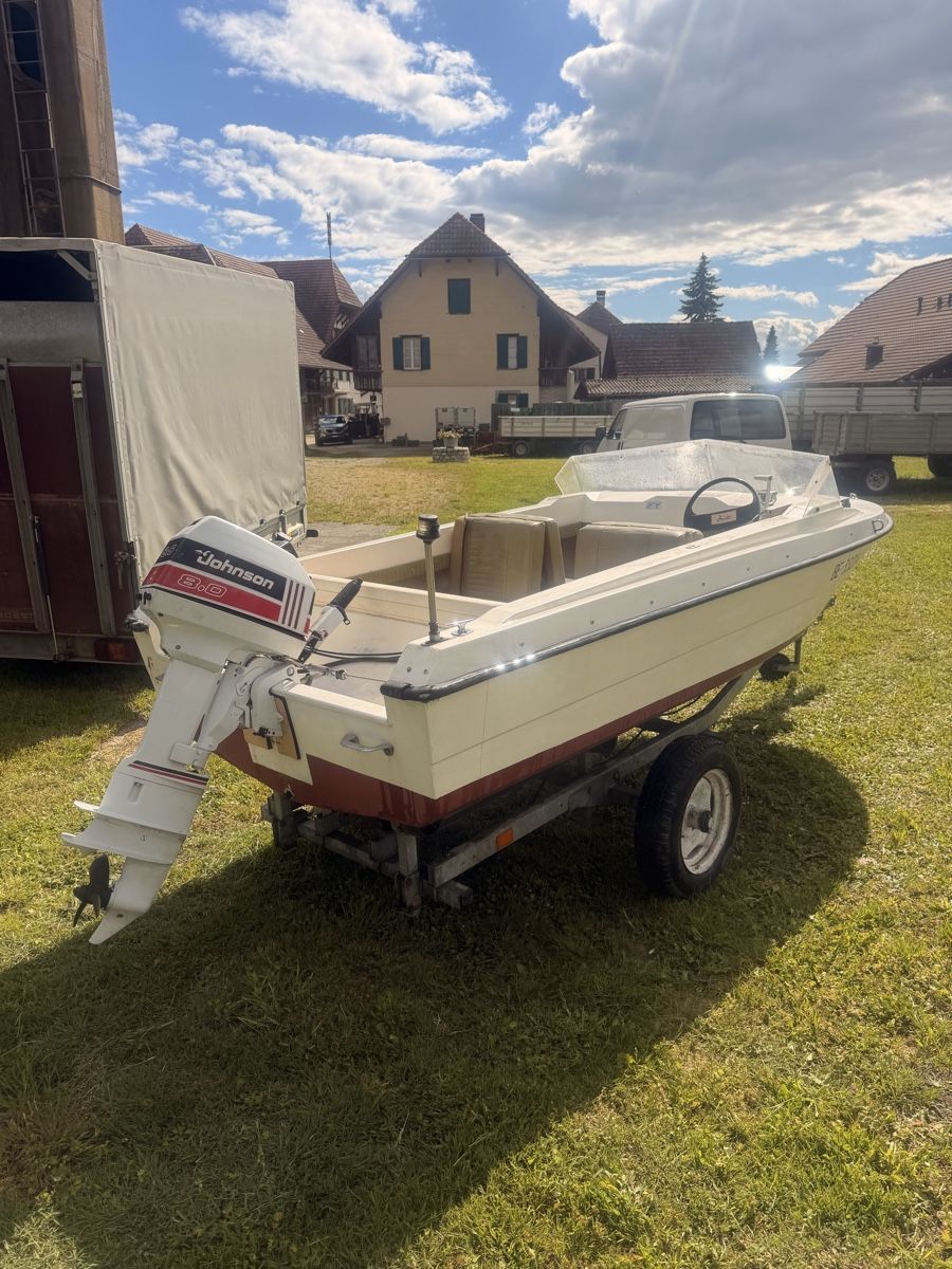 Barche: Motorboot 8ps  – Difettoso da Muentschemier venduto da Desfank 3