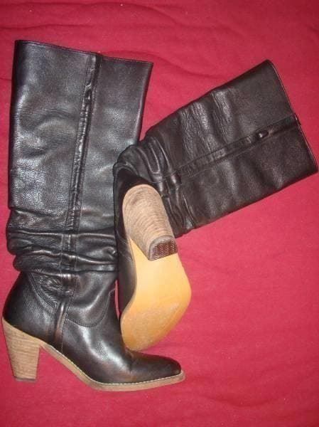 Damenschuhe: Neuwertige Damen-Lederstiefel – Neu (gemäss Beschreibung) aus Melchnau von Fishel 2