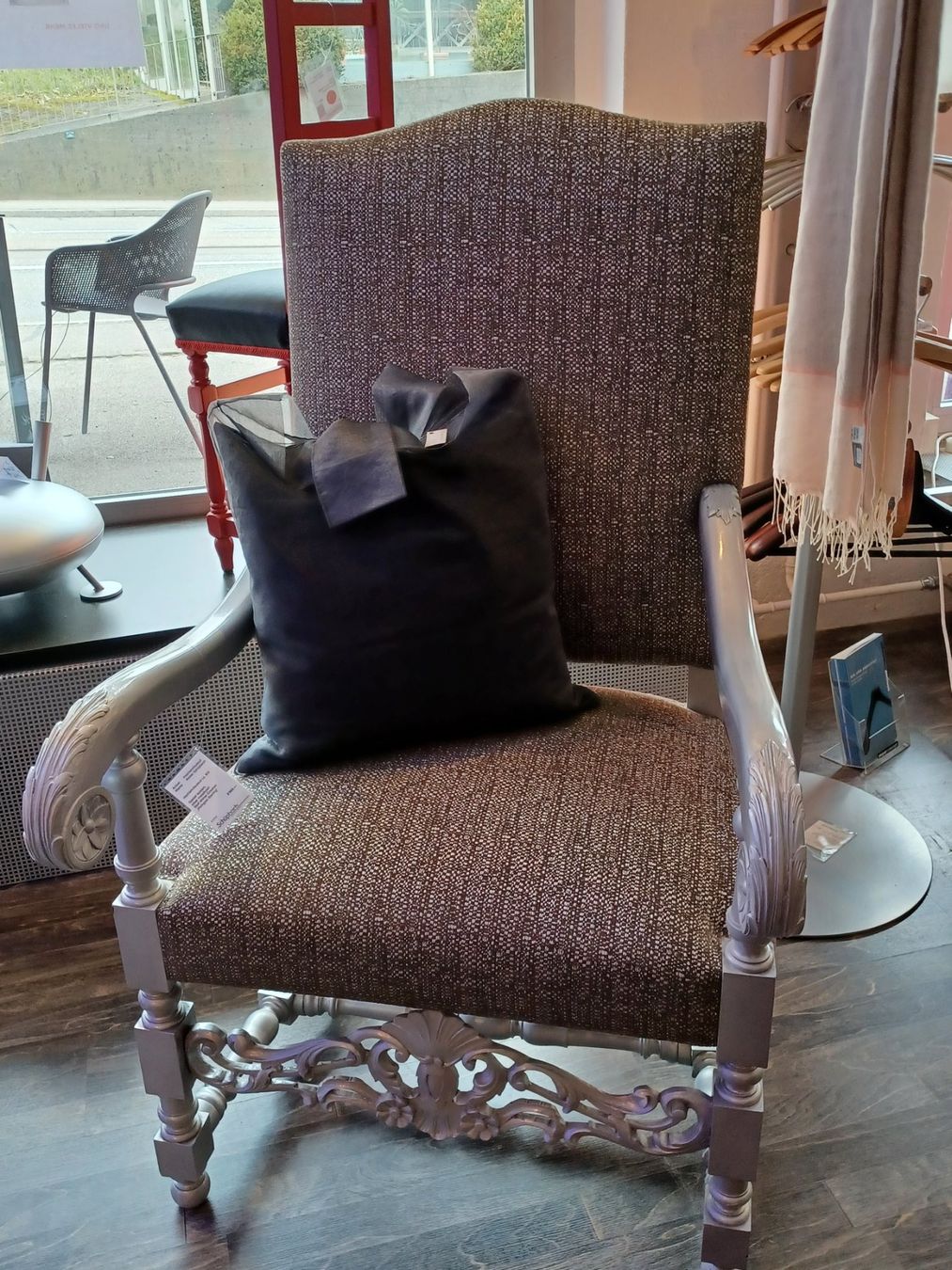Sessel: Design Fauteil – Neu (gemäss Beschreibung) aus Aarwangen von marianne.schuepbach