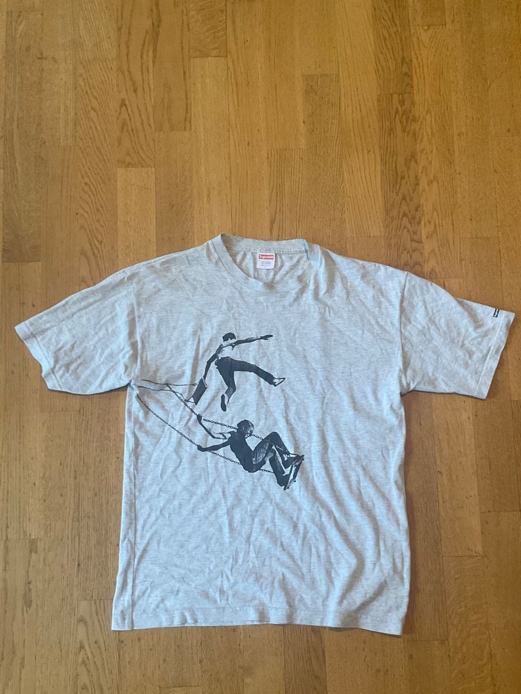 Supreme T-shirt: T shirt Supreme L – Usato da Monthey venduto da Catherine74