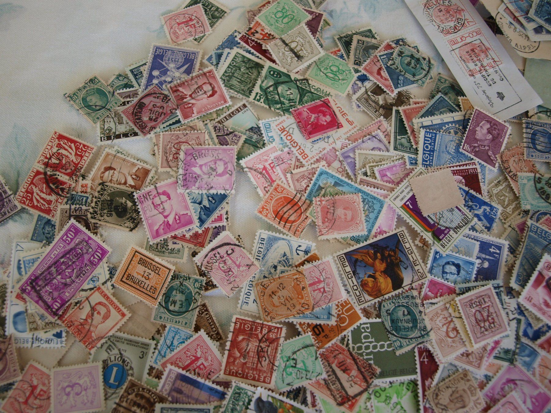 Tutti i francobolli: Belgien ca 1000 Marken = 75 g .Gebraucht, – Usato da Aarau venduto da Marcele0 1