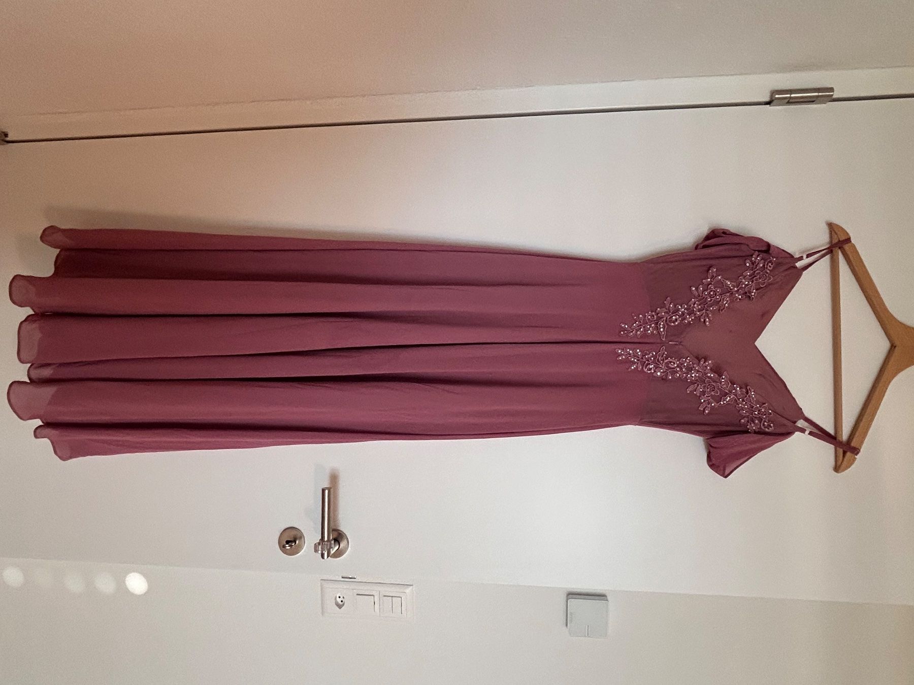 Robes: Festkleid – D'occasion à Oberentfelden par sabru13 1