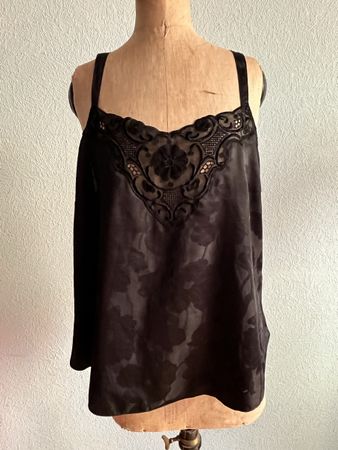 Débardeur noir dentelle taille XL bon état