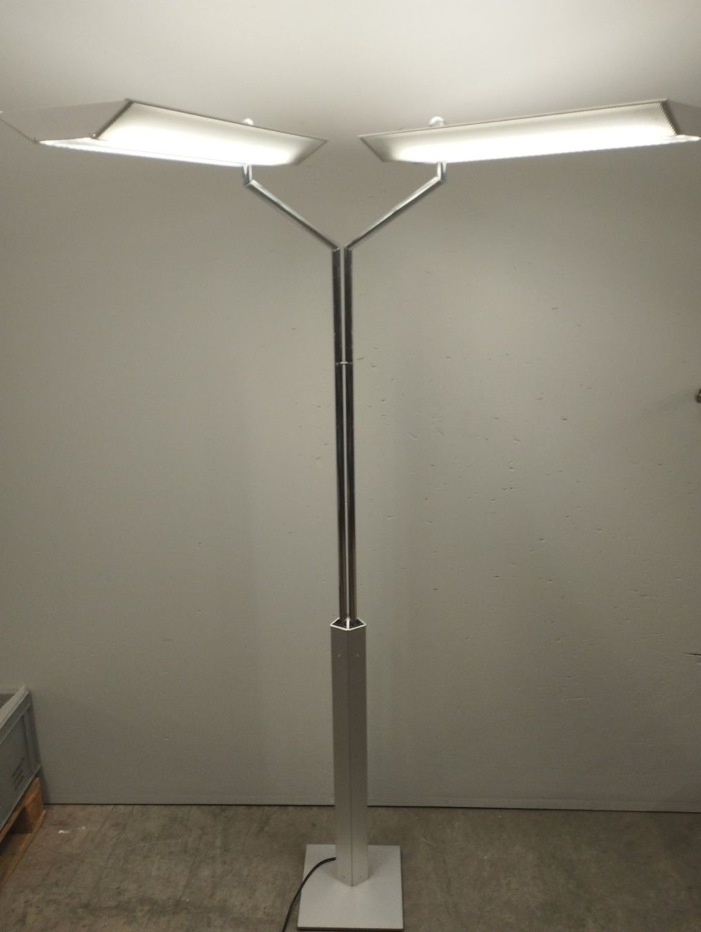 Baltensweiler Lampes: Stehleuchte Baltensweiler ECO DOPPIO – D'occasion à Zürich par Zapro 1