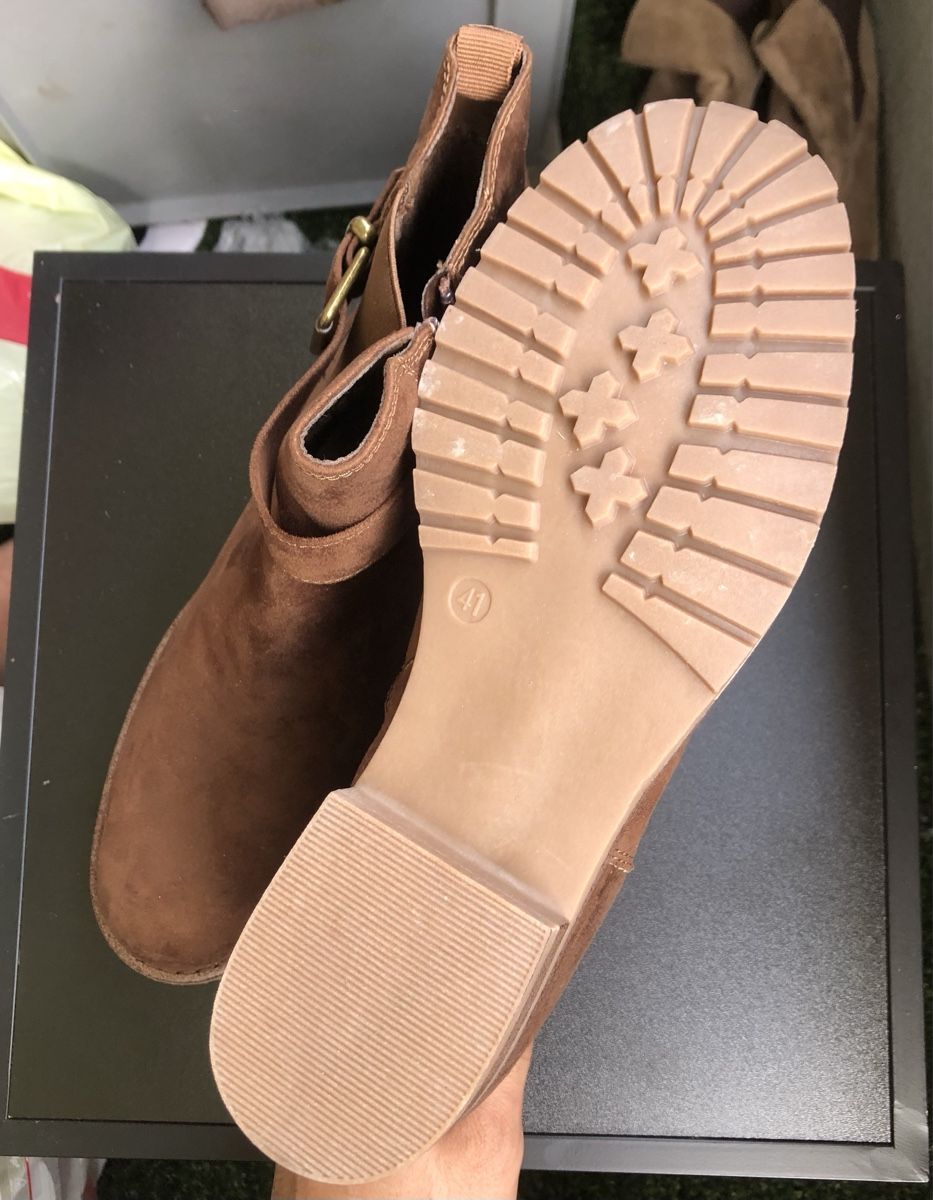 Chaussures femmes: Damen Stiefel braun Kunstleder Grösse 41 – Neuf avec emballage d'origine à St.Gallen par nitka. 1