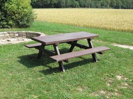 Table pique-nique - Meuble urbain en PET  PE recyclé durable
