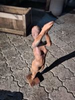 Bronzeskulptur / Metallfigur, ca. 60 cm hoch, starke Patina,