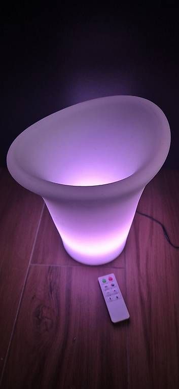 Tutte le decorazioni: Beleuchteter LED-Eiskübel – Usato da Lupsingen venduto da ema_fh7c 1