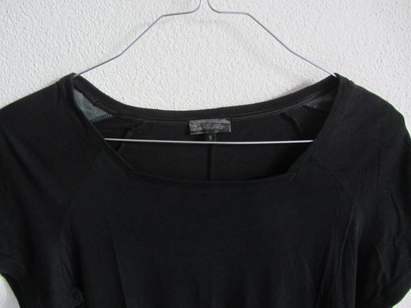T-shirt: DELUSION - T-Shirt schwarz S – Usato da Zürich venduto da Diazaio 2