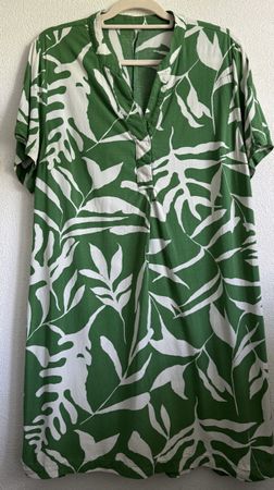 Viskose Kleid, Weiss/Grün, Grösse L/XL, sehr guter Zustand