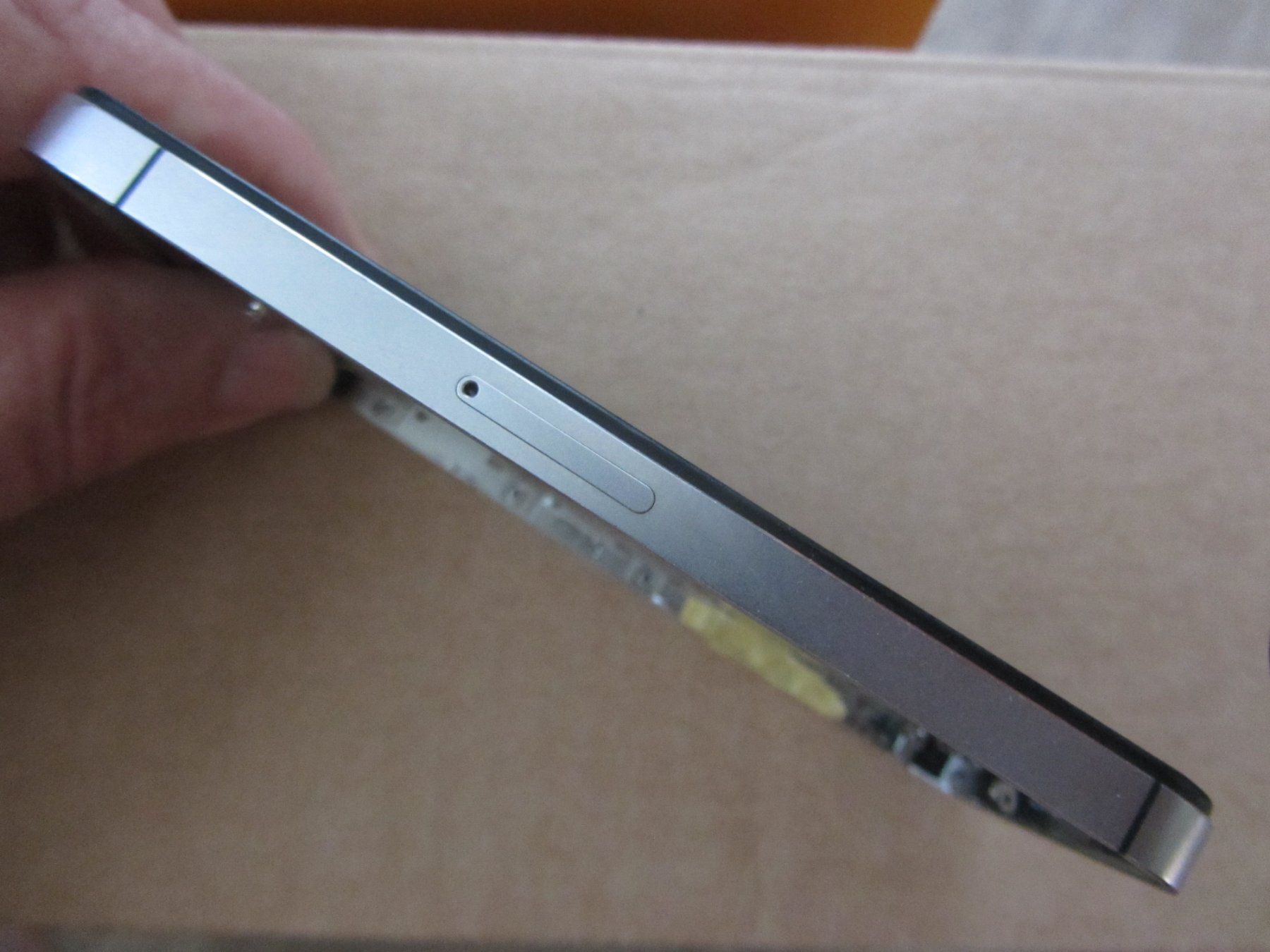 Monitore: I Phone 4S Display mit Ramen – Defekt aus Malters von moc_z8d9 5