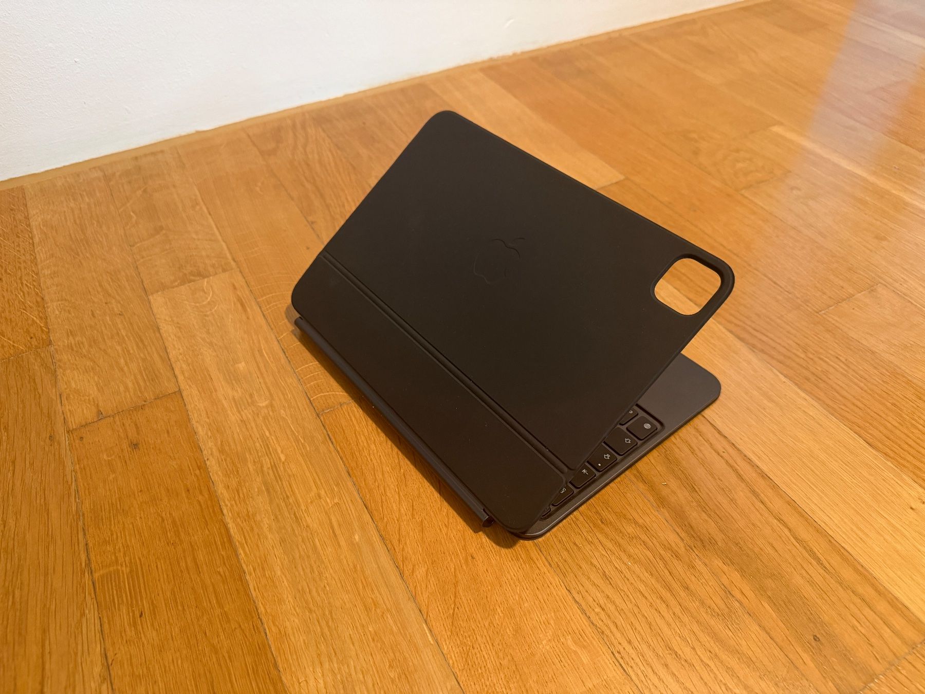 Apple Tablet PC: iPad Pro M4 (2024) inkl. Magic Keyboard und SmartFolio – Usato da Münchenstein venduto da Jonashoffmann 9