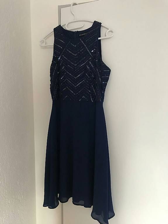 Robes: Coktail-Kleid – D'occasion à Jona par Pascal064