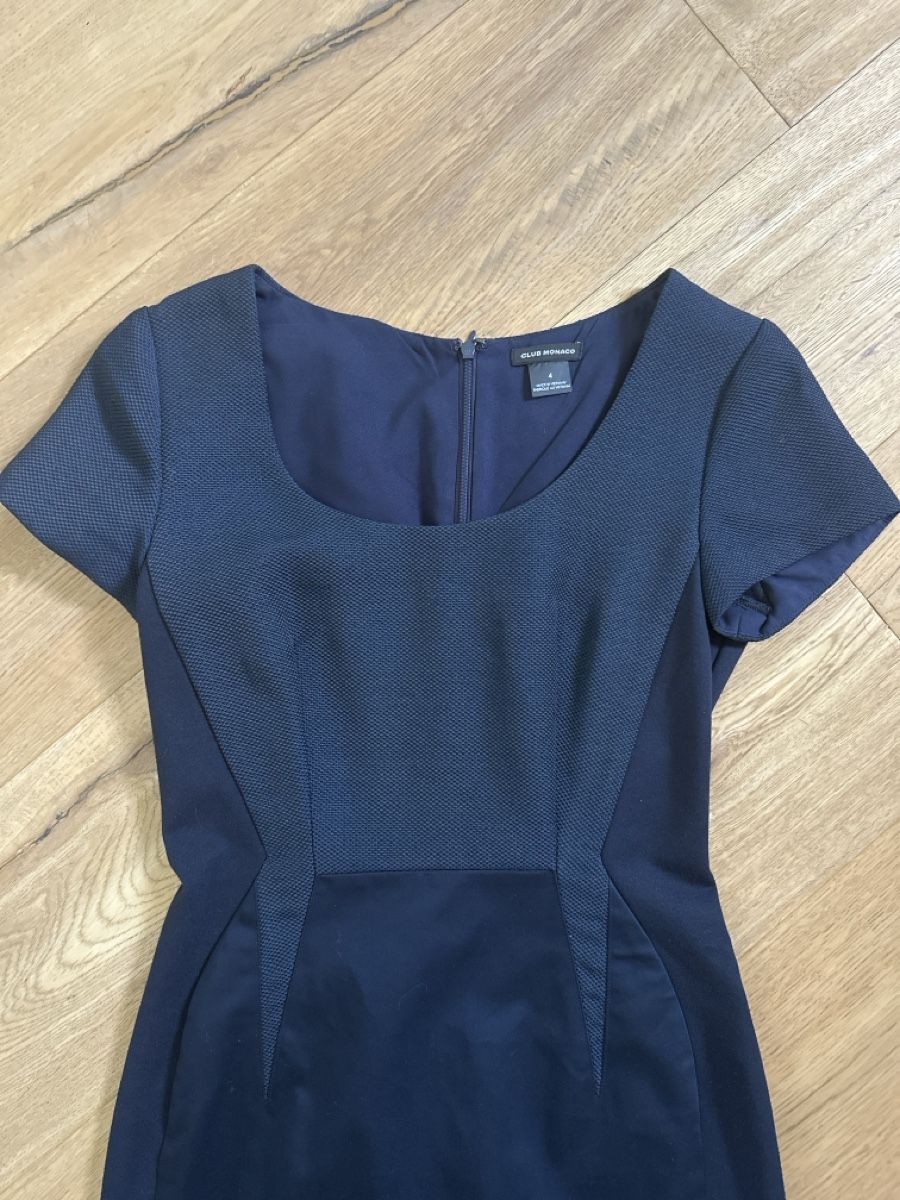 Vestiti: Robe Club Monaco bleu taille 4 courte manche – Usato da Commugny venduto da rus_my8v 1