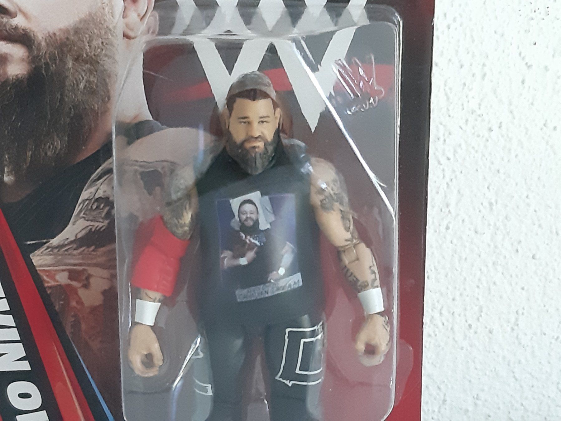 WWE Statuette: WWE Basic Series 163 Action Figure - Kevin Owens – Nuovo e nell'imballaggio originale da Buchs SG venduto da Bray_Law 4