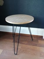 Kleiner Beistelltisch
