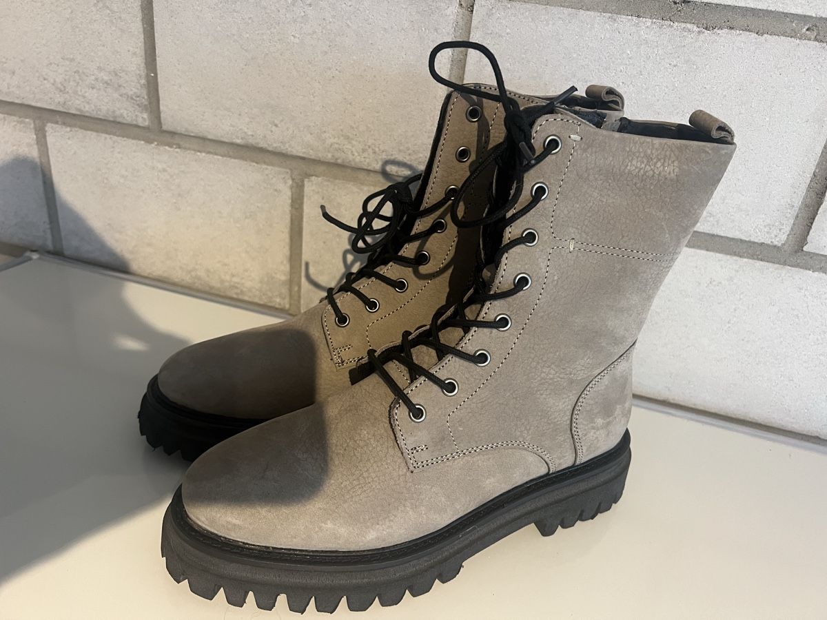 Scarpe da donna: Varese Schuhe Gr 39 – Nuovo (secondo la descrizione) da Biel/Bienne venduto da Jobu03