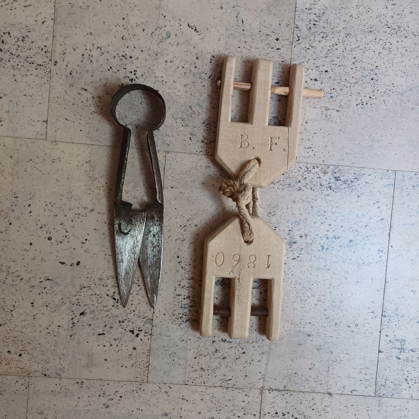 Tous les outils: Schafschere und Zubehör – D'occasion à Trimmis par grrose 1