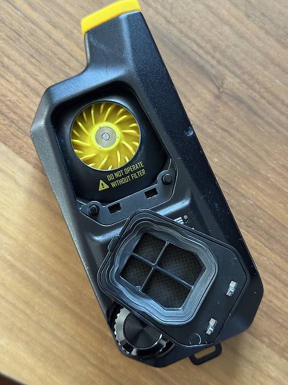 Laubbläser & Laubsauger: Nitecore Baby Blower 2 – Gebraucht aus Chernex von D0BR0 1