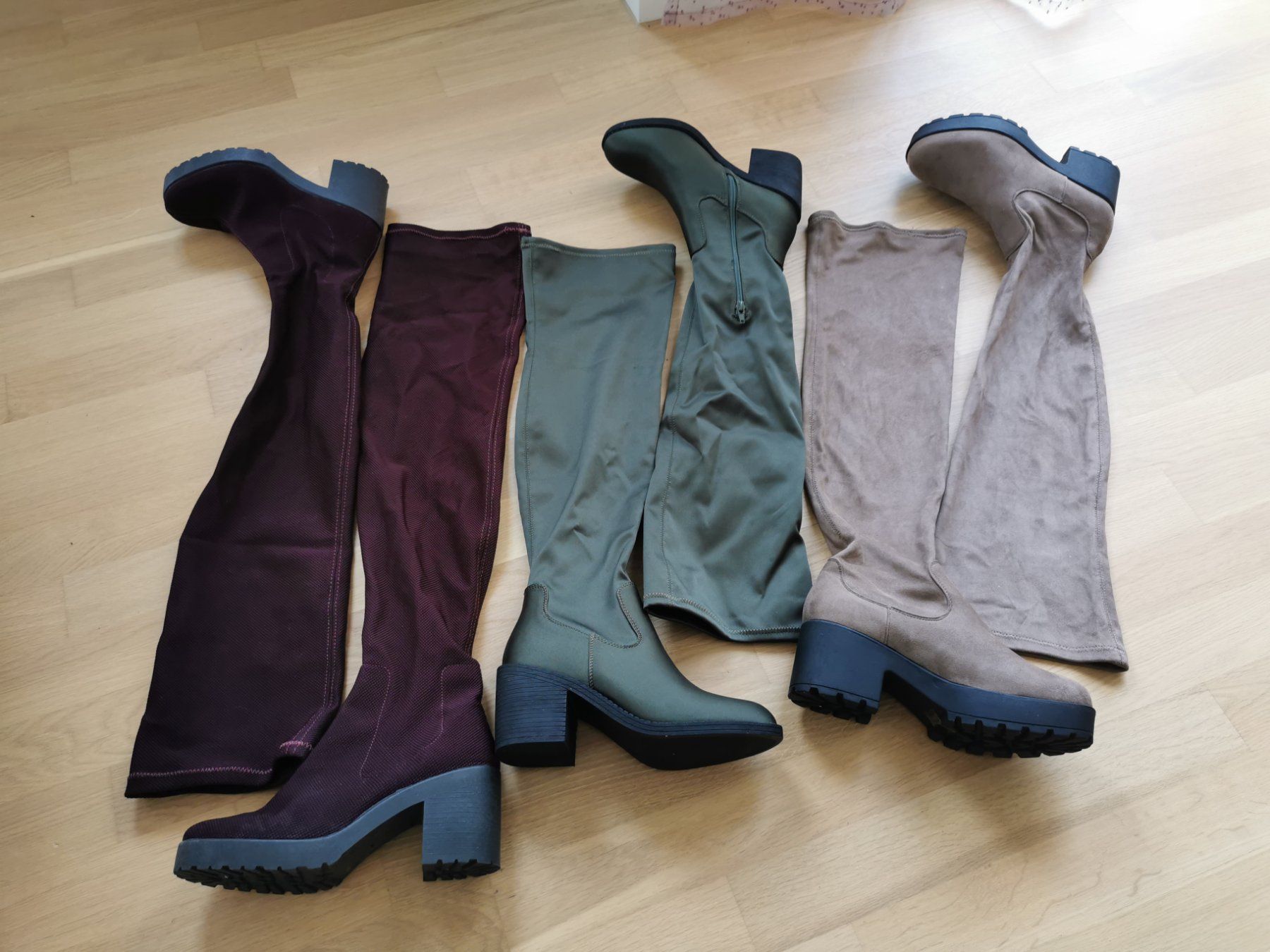 Scarpe da donna: Overknees Bordeauxrot – Usato da Luzern venduto da larissa_n