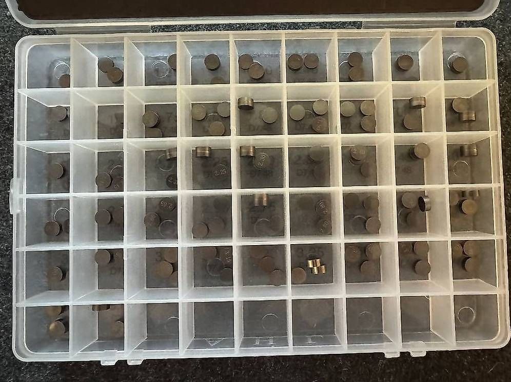 Strasse: Honda CBR 1000 RR Ventil Shims – Gebraucht aus Bellikon von hundred 1