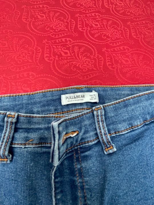 Pull&Bear Jeans: Damen Jeans blau stretch 38 Marke Pull&Bear – Nuovo (secondo la descrizione) da Bergdietikon venduto da antovale 1