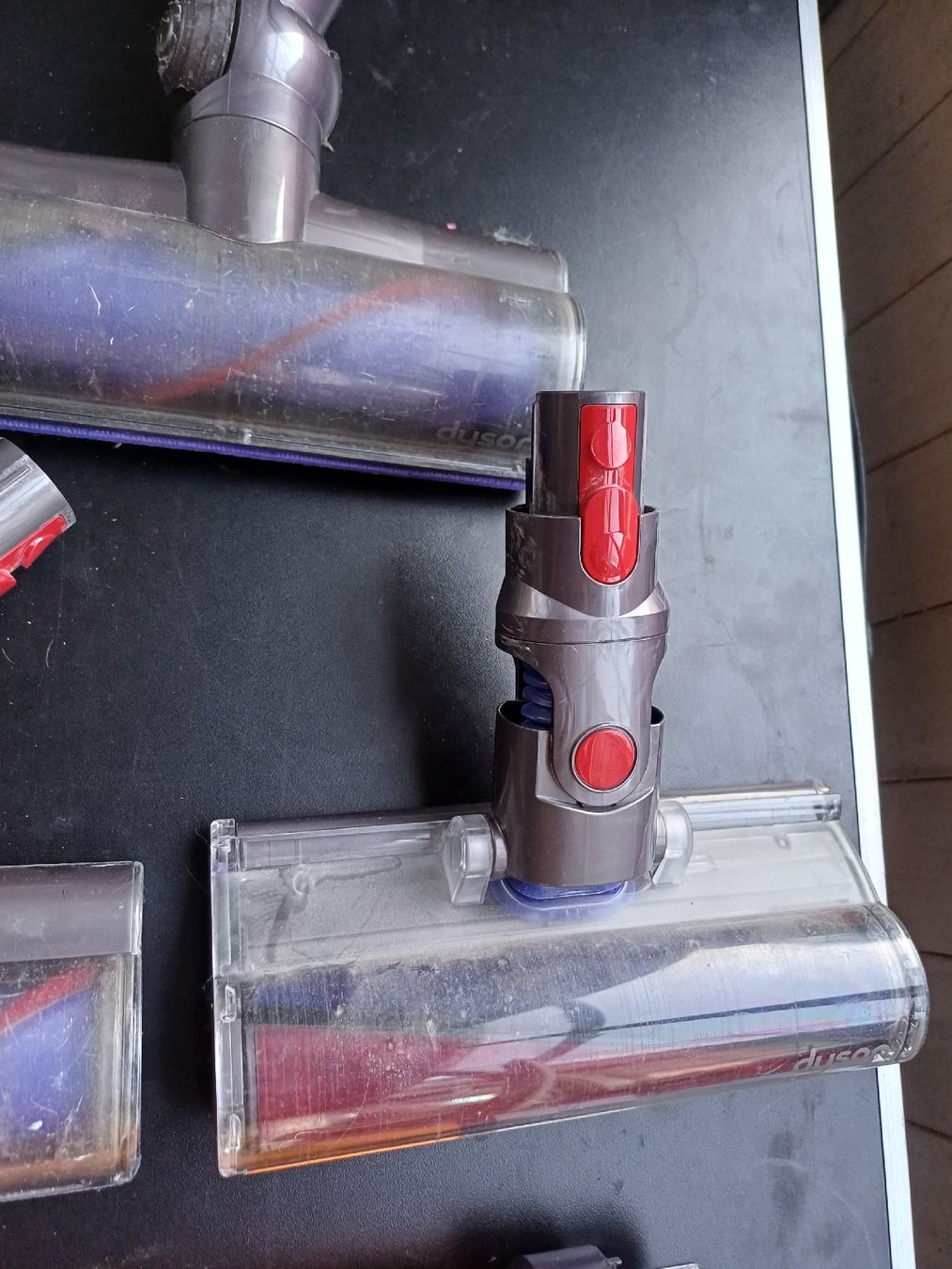 Dyson Aspirapolveri & Accessori: Dyson Staubsauger Konvolut – Difettoso da Wangenried venduto da Recycler94 8