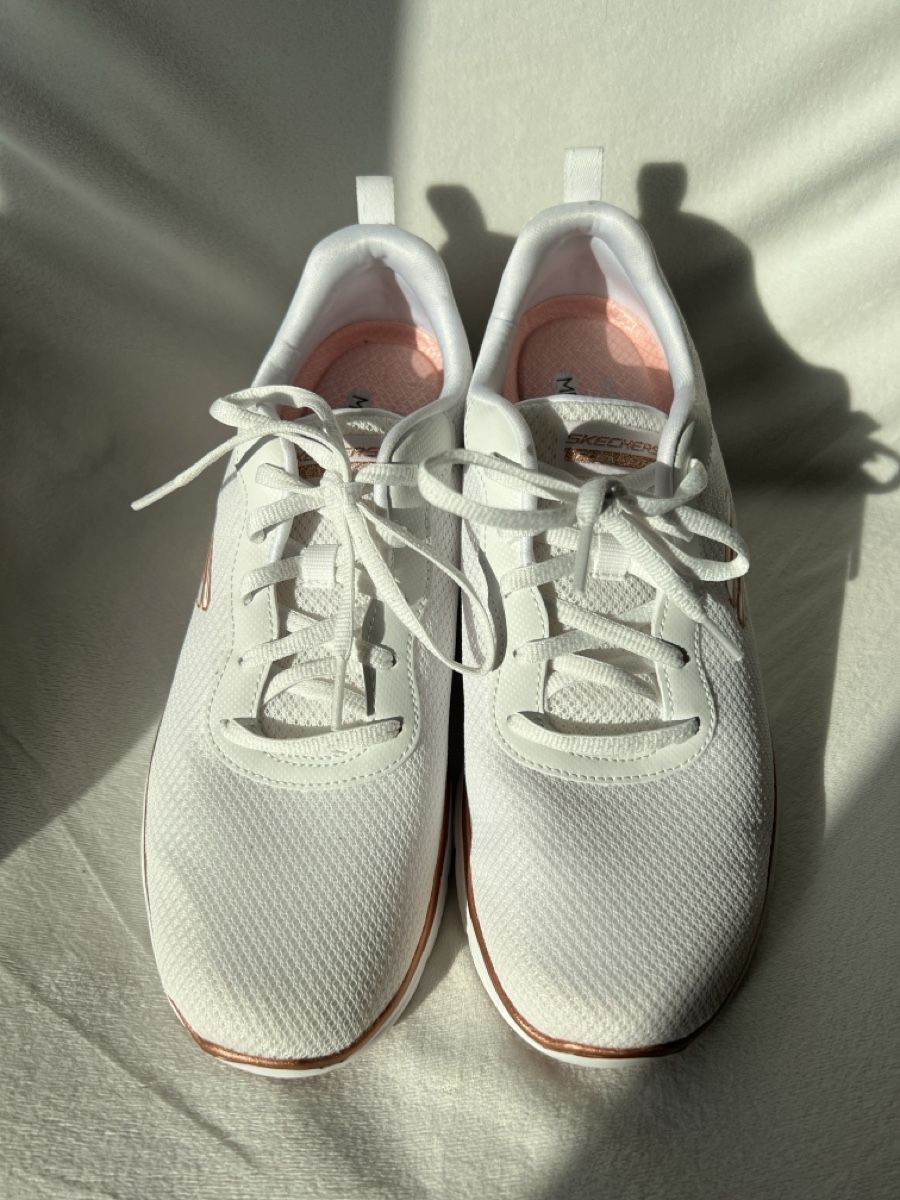 Damenschuhe: Neue Skechers Flex Appeal  – Neu (gemäss Beschreibung) aus Mörel von Emozia