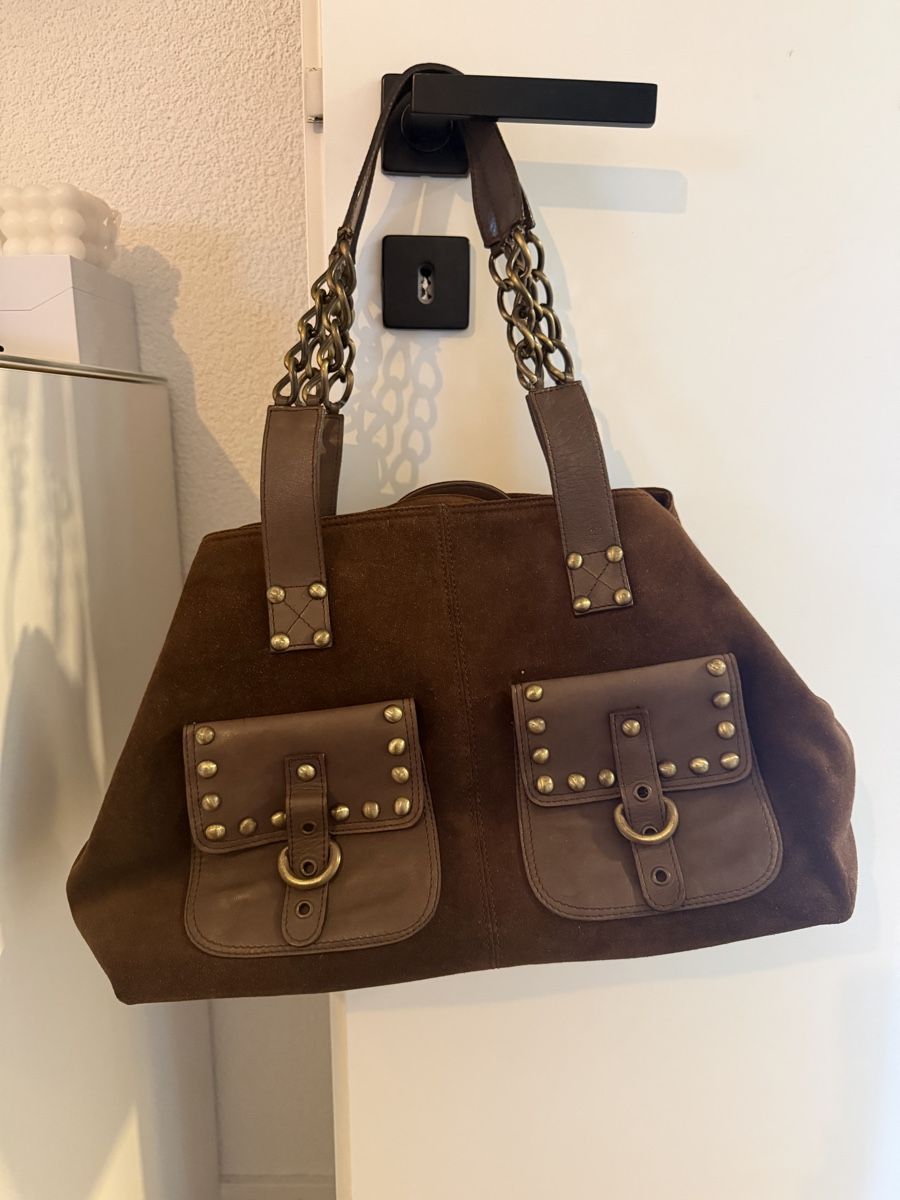 Stuart Weitzman Taschen für Damen: Damen Handtasche Stuart Weitzman braun suede – Gebraucht aus Reinach BL von K.zh.A