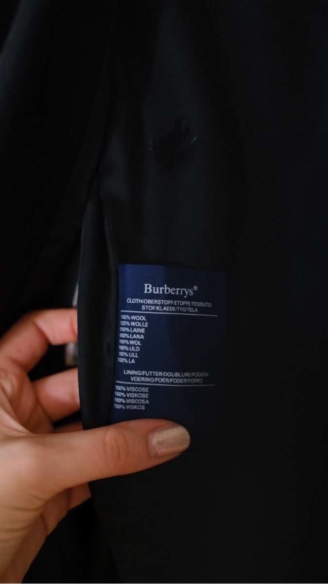 Burberry Vestes: Burberry Wool Blazer – Neuf (Voir description) à Schliern b. Köniz par naz_jg6s 5