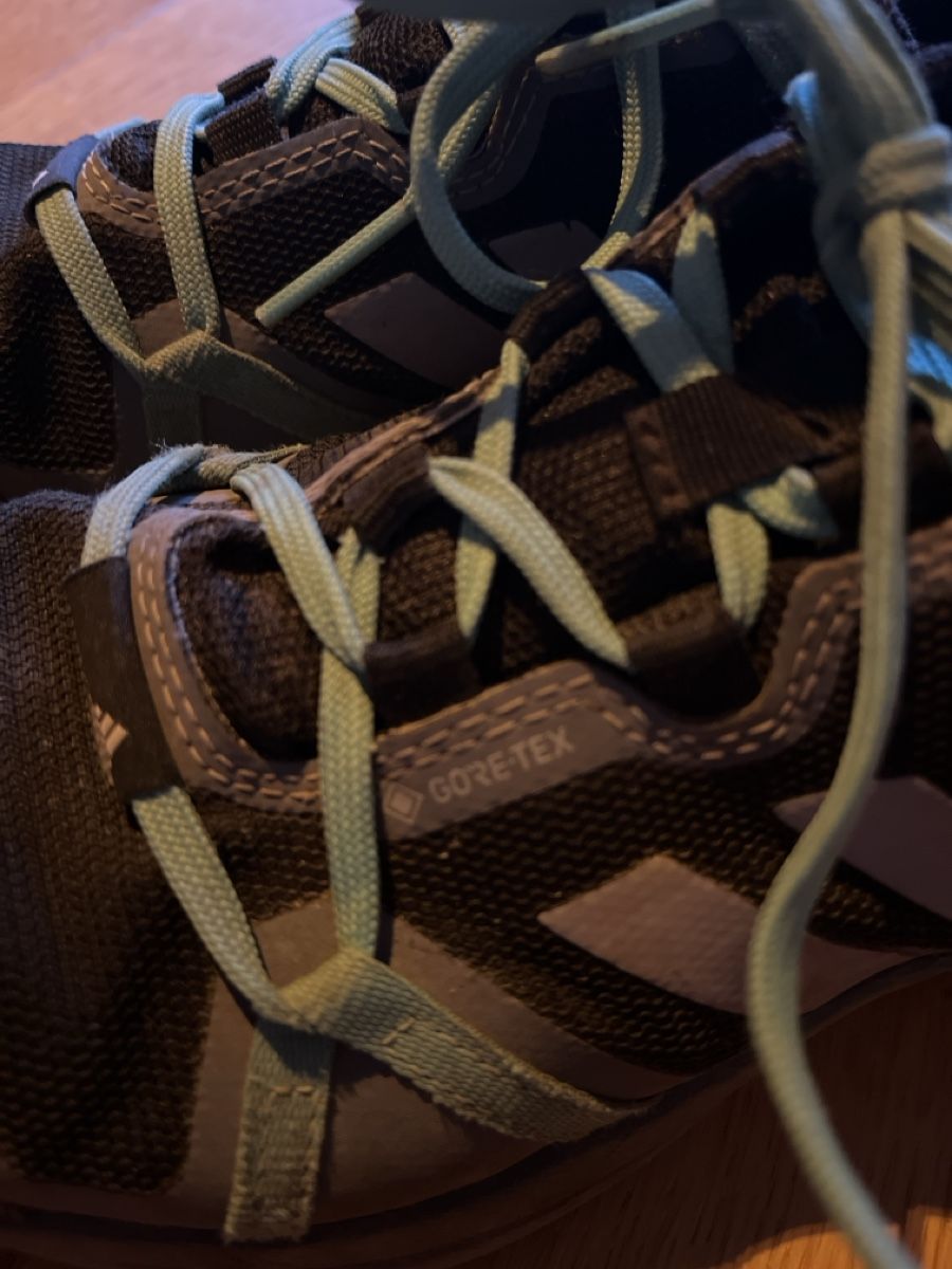 Adidas Scarpe per ragazzi: adidas gore-tex terrex Schuhe Gr. 36 – Usato da Balmberg venduto da Berglihof 1
