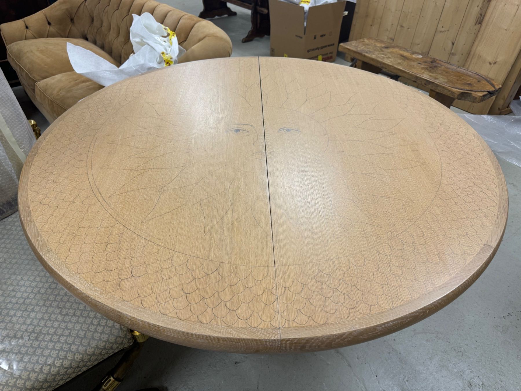 Tavoli: Beautiful Custom-Built Ribbed Column Dining Table – Usato da Gsteig b. Gstaad venduto da Auctionly 4