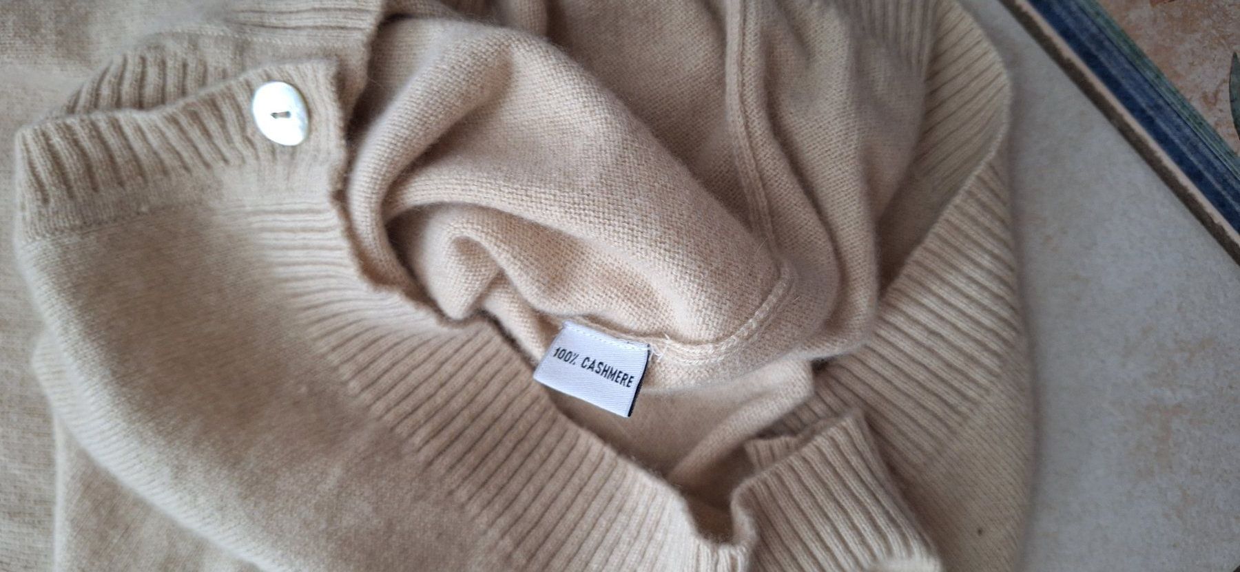 Gilet & Giacche senza maniche: Cardigan cachemire 38 – Usato da St-Triphon venduto da Jldr0 4