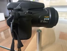 Digitalkamera Nikon Coolpix P1000 schwarz guter Zustand
