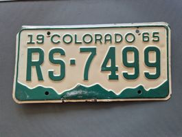 Autoschild Colorado 1965 RS-7499 USA Metall original