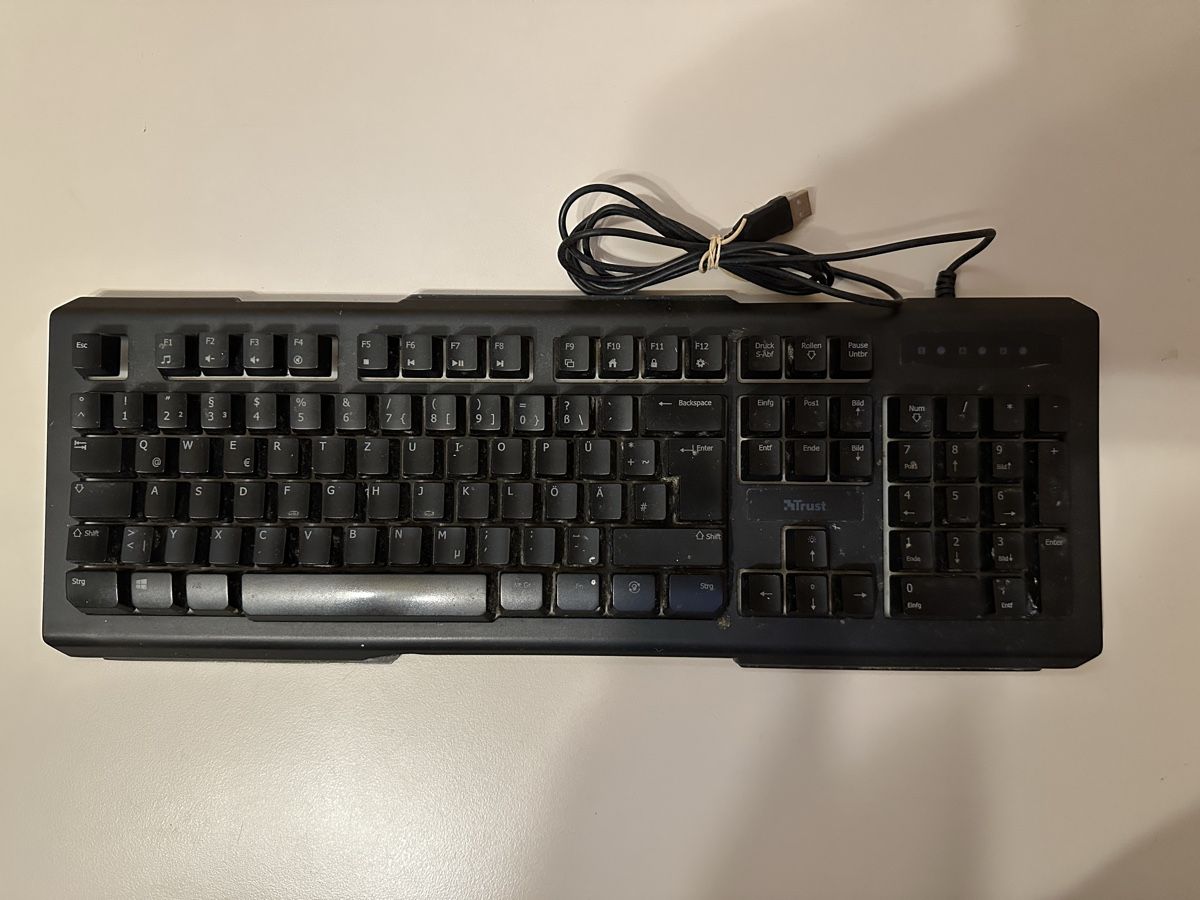 Tastiere: Tastatur – Usato da Glattfelden venduto da Nusa800
