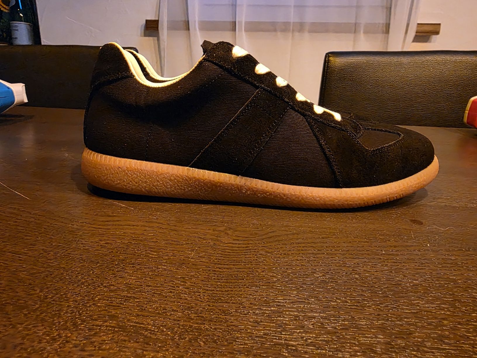 Maison Margiela Chaussures hommes: Schwarze Sneaker – Neuf avec emballage d'origine à Thal par hummer1997 1