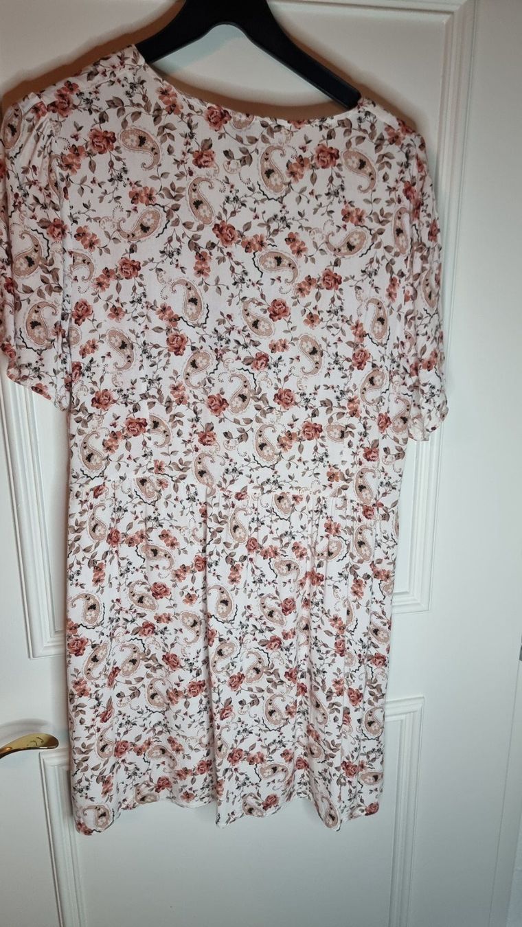 Vestiti: Kleid Größe 40/42 – Usato da Wald ZH venduto da Martin79