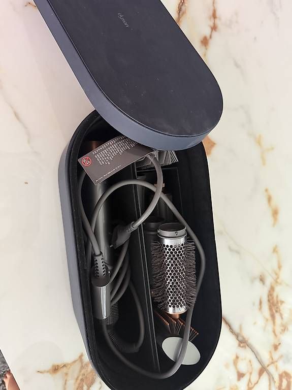 Staubsauger & Zubehör: Dyson zu verkaufen 270 fr  VB  – Neu und originalverpackt aus Emmenbrücke von ade_ljb8 3